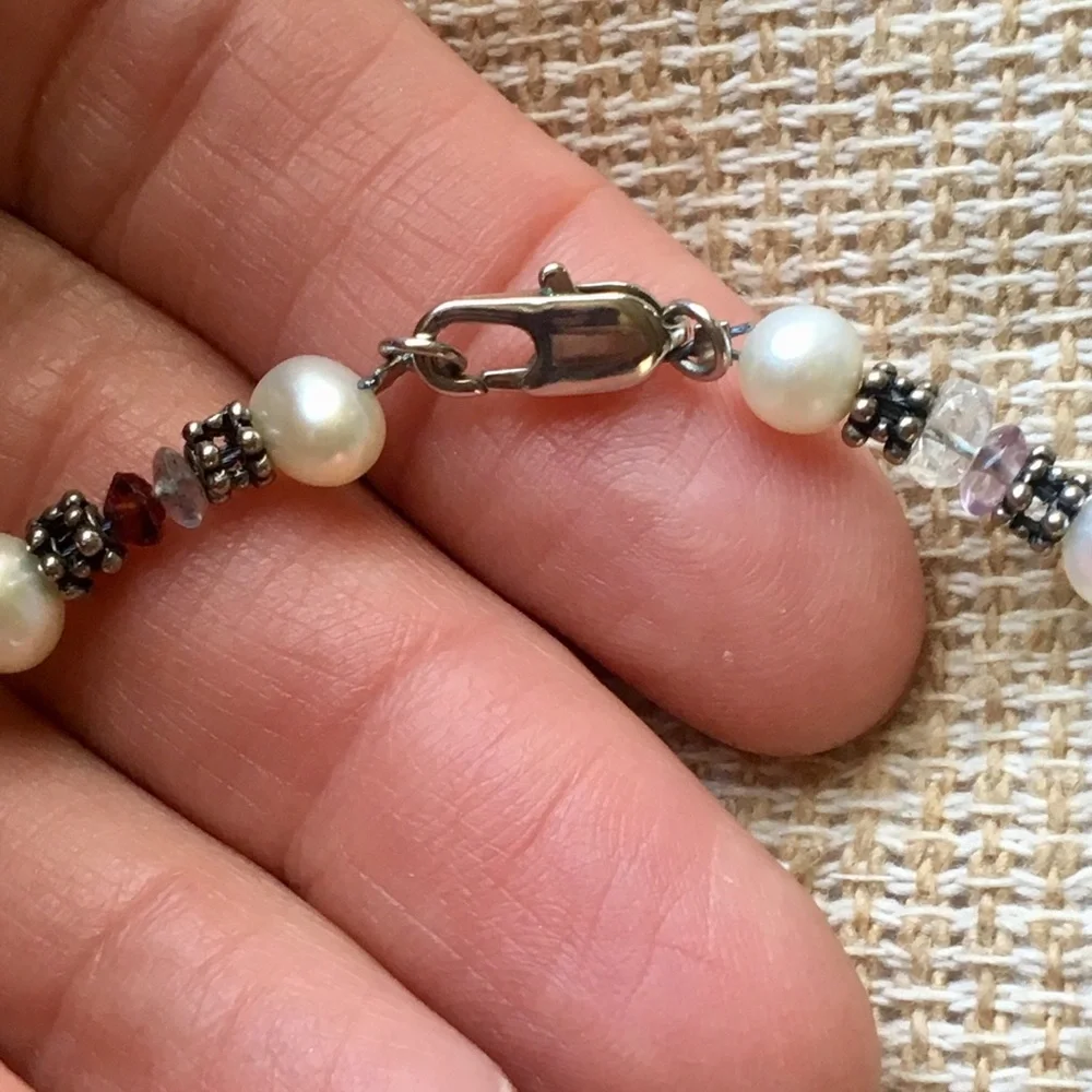 Pretty freshwater pearl and crystal necklace! - Picture 4 of 4